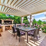Mutnik By Interhome Casa de Férias