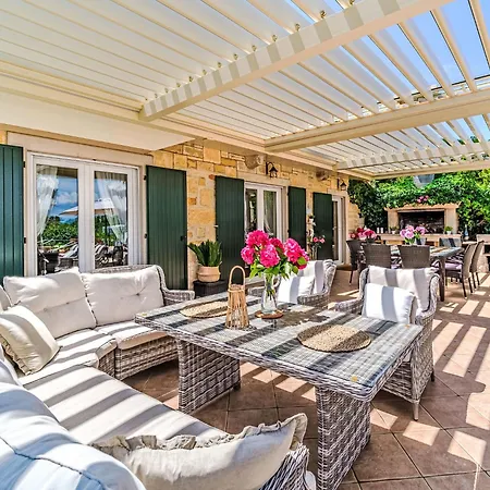 Mutnik By Interhome Feriehus