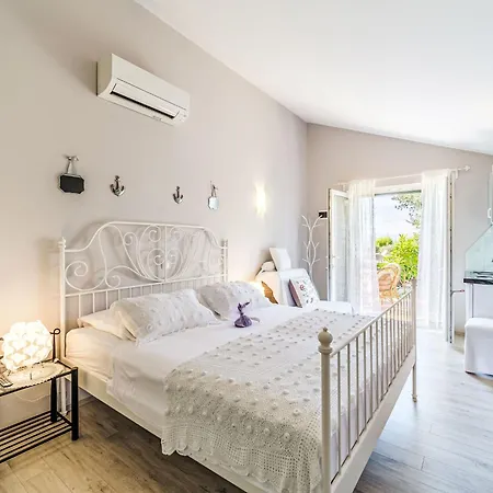 Mutnik By Interhome
