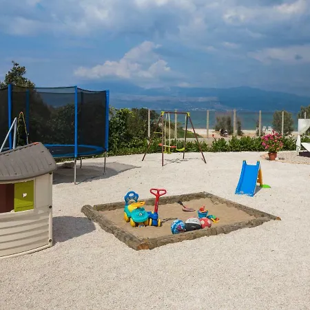 Mutnik By Interhome * Mirce