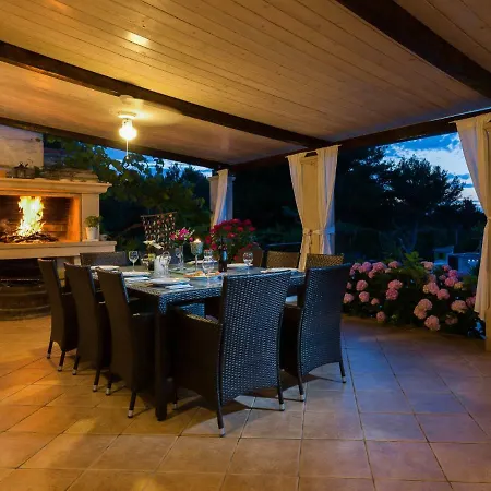 Holiday home Mutnik By Interhome *